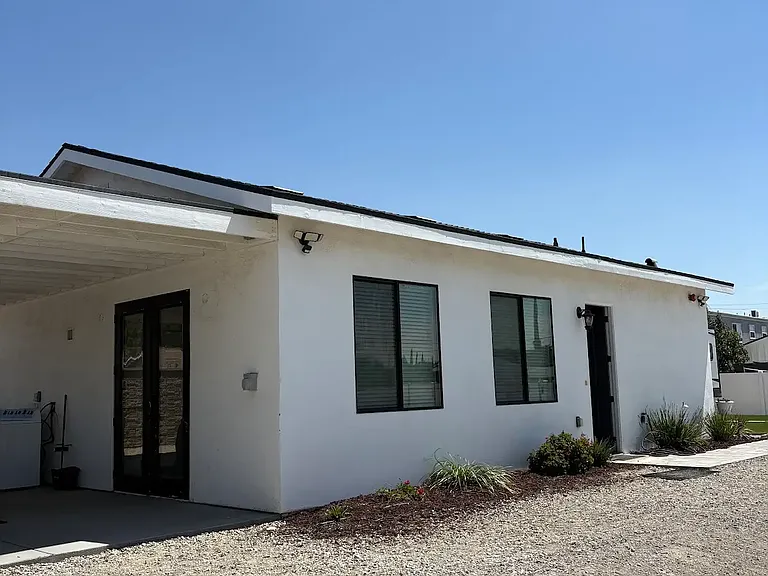 9004 Olive St #4 — Photo 2