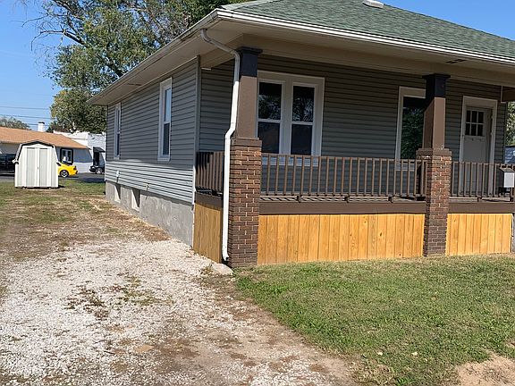 2nd image of 317 Grand Ave