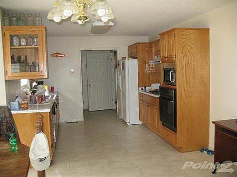 Kitchen - Dining Area