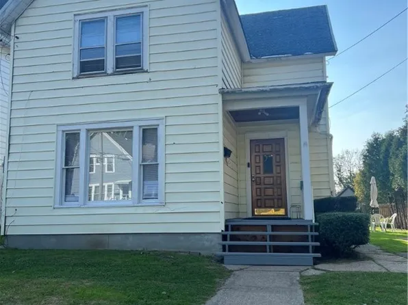 713 Grant Ave, Dunkirk, NY 14048