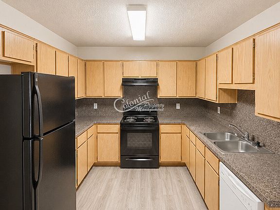 2nd image of 2702 Edgefield St #B