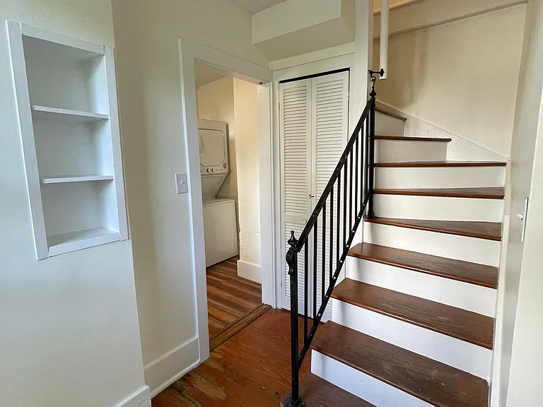 112 1/2 Tradd St — Photo 3