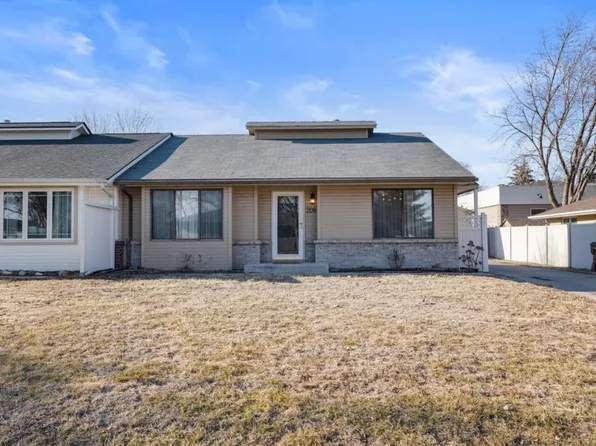 208 1st St, Polk City, IA 50226