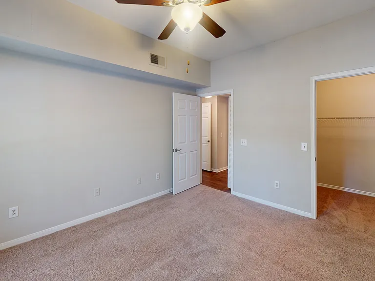 The Carriage Homes at Wyndham — Photo 50