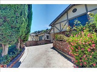2nd image of 2341 Coldwater Canyon Dr