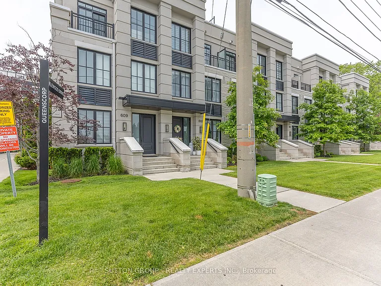 1190 Cawthra Rd #610 — Photo 2