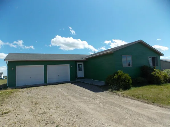 106 7th St W, Carlos, MN 56319