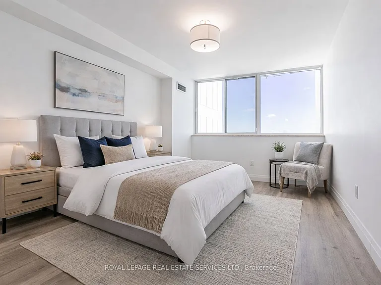 3000 Bathurst St #706 — Photo 10