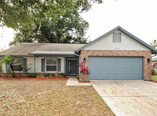 1556 Long Pond Dr, Valrico, FL 33594
