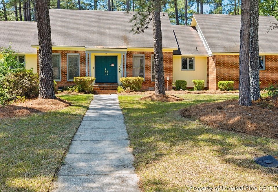 1st image of 390 Hilliard Dr