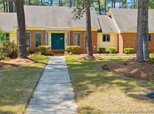 390 Hilliard Dr, Fayetteville, NC 28311