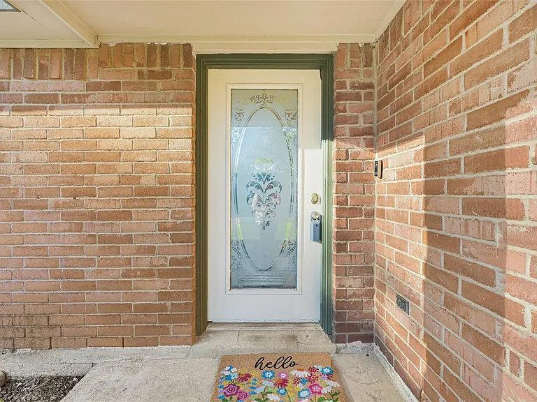 4910 Brownfields Ct — Photo 6