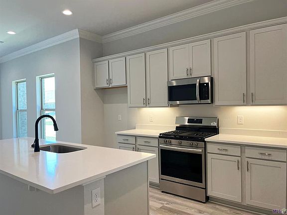 4th image of 1810 Rosalie Ct