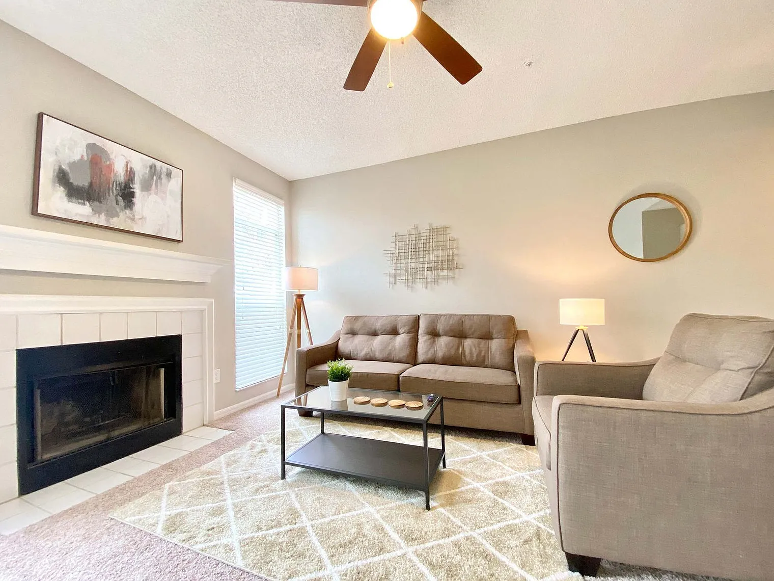 2 bed, 2.0 bath, $5,761 — Photo 4