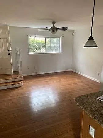 513 S Harrison St #F Photo 1 513 S Harrison St #F Photo 1