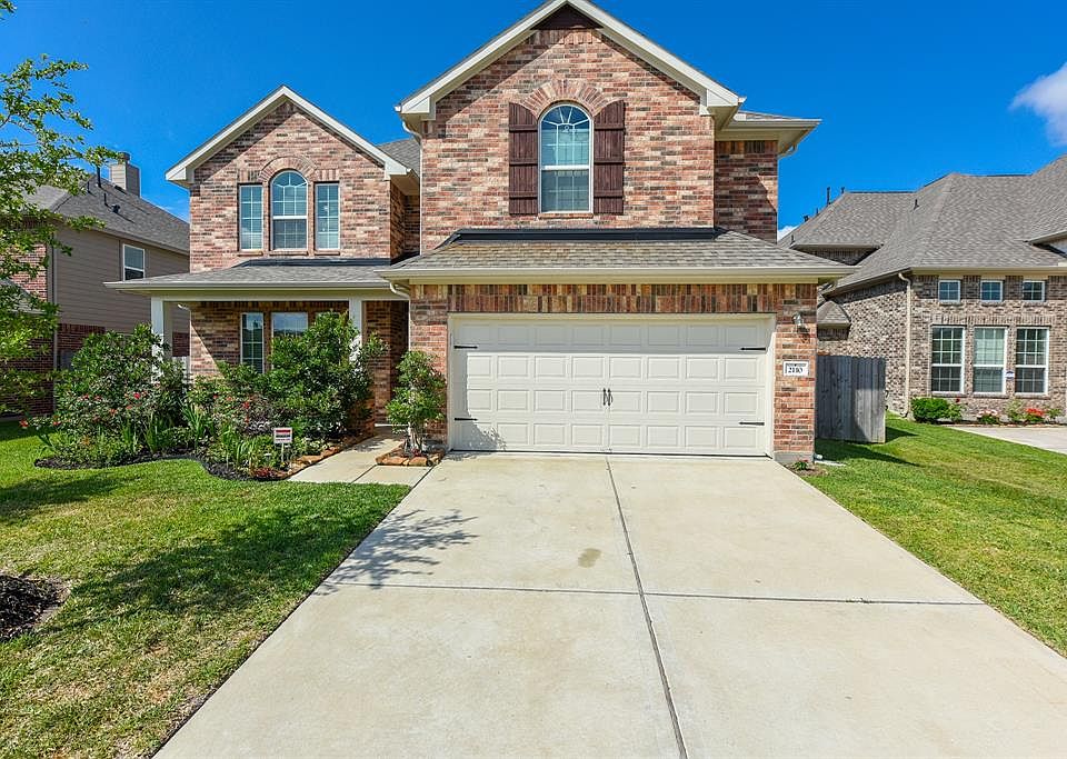 1st image of 2110 Chickadee Dr