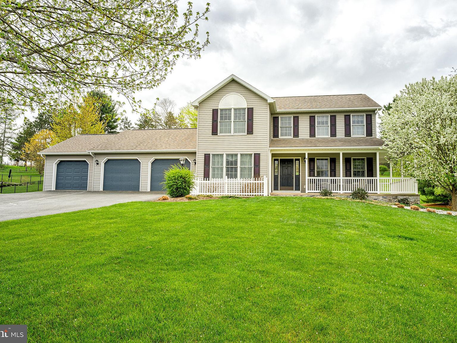 100 Sky Harbor Dr, Port Matilda, PA 16870 Zillow