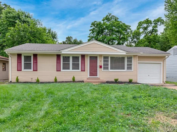 7 Norine Ct, Florissant, MO 63031