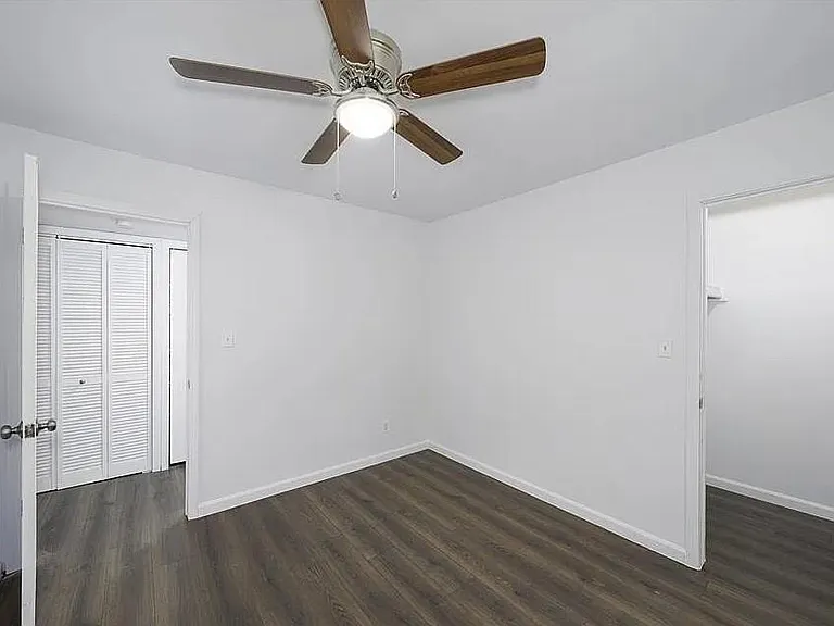 529 E University Dr #1203 — Photo 18