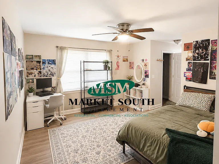 738 E Anderson St — Photo 12