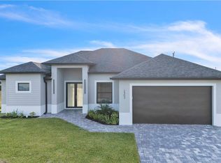 2303 NE 6th Ave, Cape Coral, FL 33909
