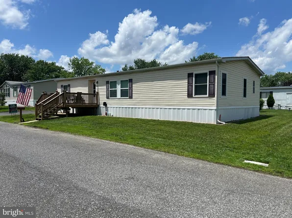 203 Tyler Ave, Williamstown, NJ 08094