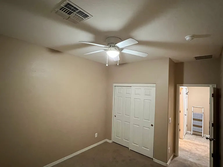 5438 W Straight Arrow Ln — Photo 20