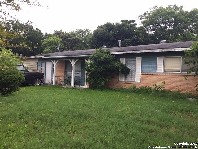 1st image of 205 Park Ln