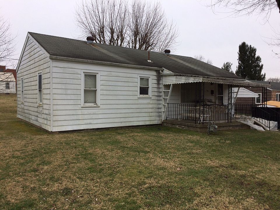 1st image of 216 N Pearl St