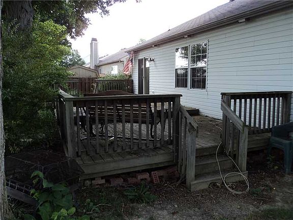 2nd image of 12221 Bearsdale Dr