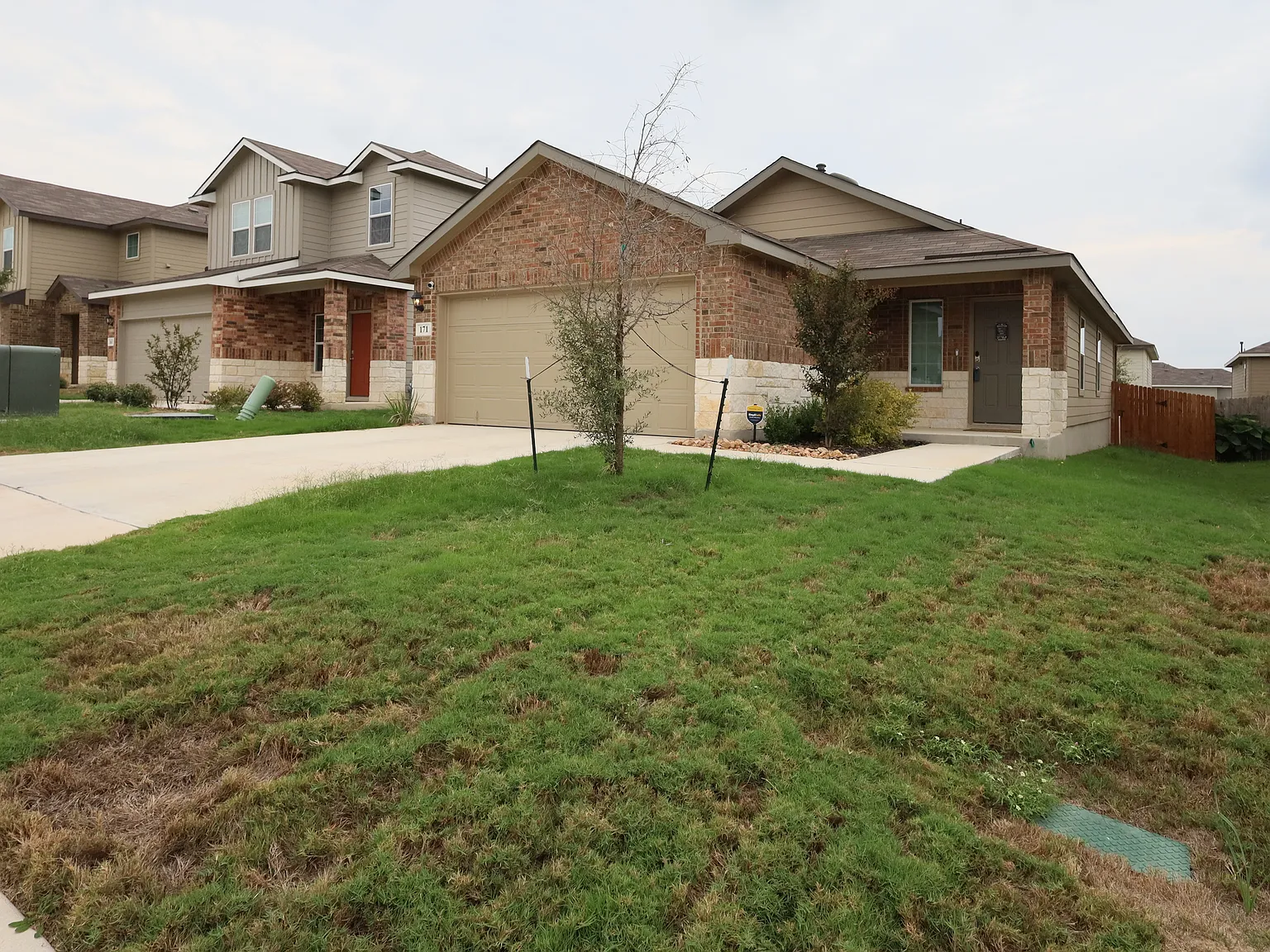 3 bed, 1296 sqft, $1,495 — Photo 4