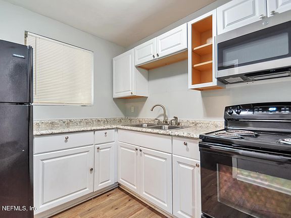 5th image of 5645 MINOSA Circle E