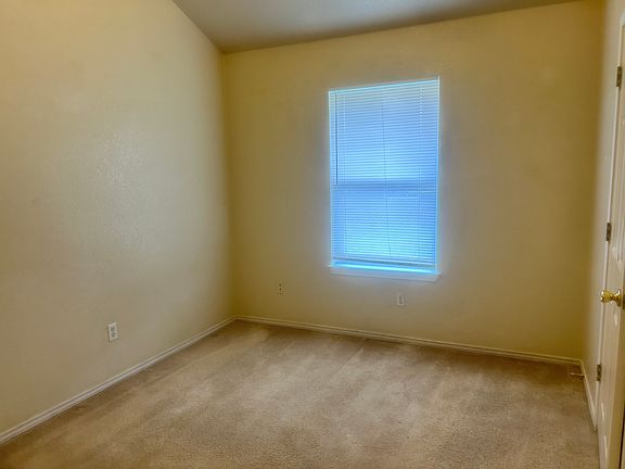 5th image of 4604 Wade Dr Unit A