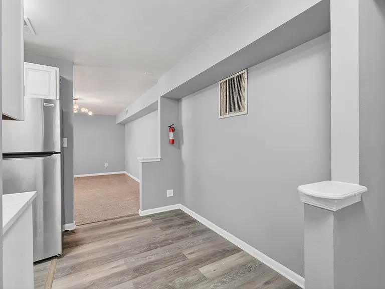 8216 Nolte Ave #4 — Photo 6