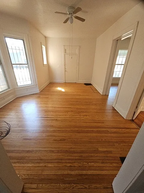 2 bed, 1053 sqft, $1,475 — Photo 3
