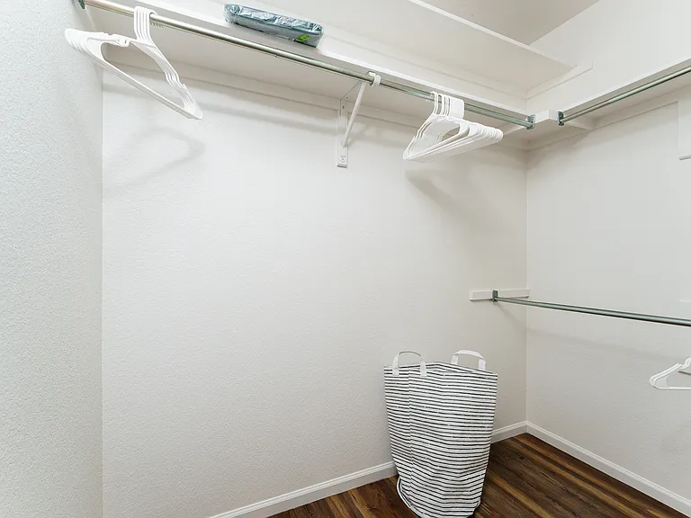 132 Skyview Ct — Photo 33