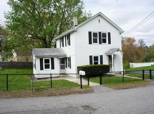 24 Pine Ave, Dracut, MA 01826