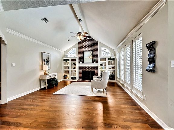 5th image of 1658 Kelliwood Oaks Dr