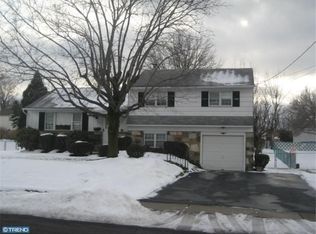 956 Marian Rd, Warminster, PA 18974