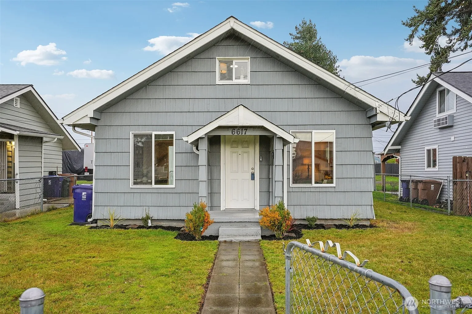 6617 S Clement Avenue photo 1