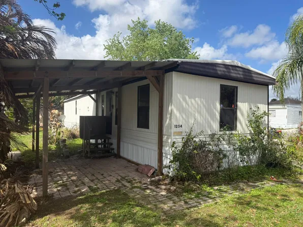 1100 Estates Ln #267, Melbourne, FL 32934