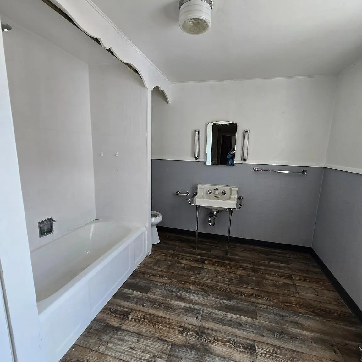 3 bed, $1,750 — Photo 4