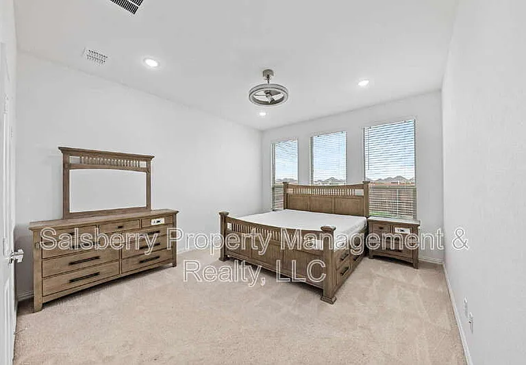 149 Cherryvale Ln — Photo 20