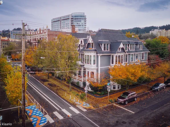 133 NW 18th Ave, Portland, OR 97209