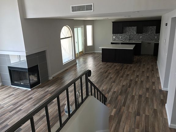 4th image of 5495 Walton Heath Ave
