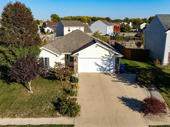 15536 Grassy Willow Dr, Huntertown, IN 46748