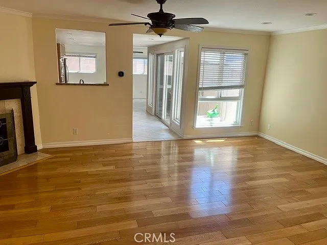 3 bed, 2.5 bath, 1884 sqft, $7,250 — Photo 3