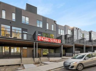 2507 N Sovereign Cres SW, Calgary, AB T3C2M3