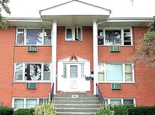 8856 Plainfield Rd APT 2, Brookfield, IL 60513