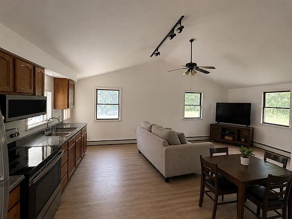 2nd image of 912 Fisher Pond Road